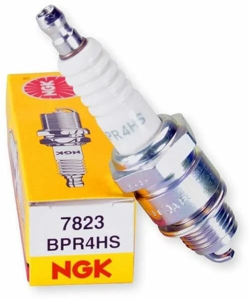 Свеча зажигания NGK BPR4HS(7823)