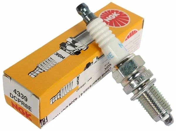 Свеча зажигания NGK DCPR8E(4339)